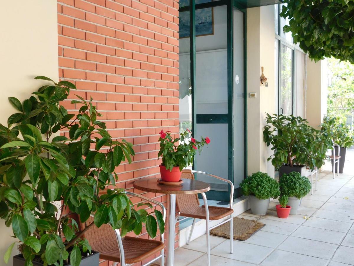 Hotel Ωρεοι Loutra Edipsou  Exterior foto